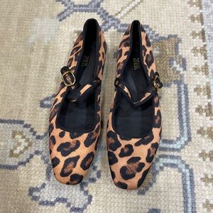 ZARA Leopard Print Mary Jane Flats size 7 (37)